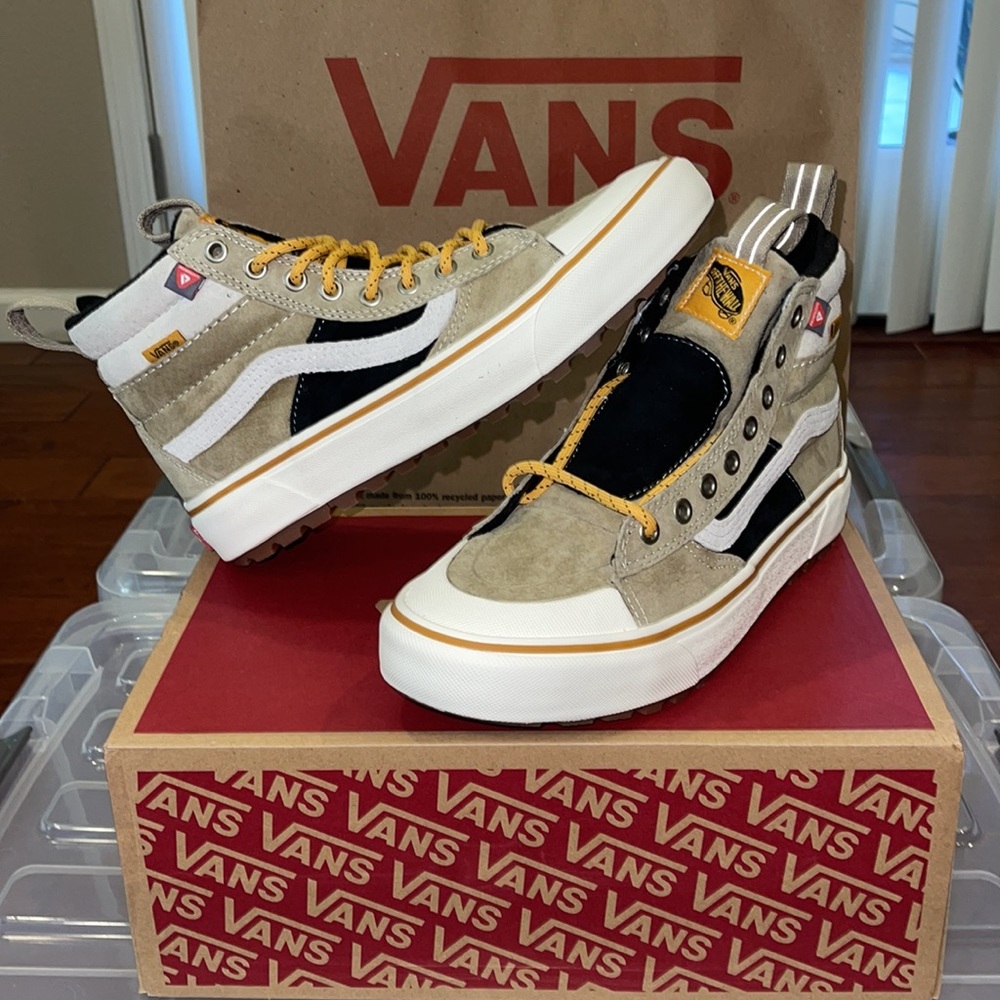 New VANS  SK8-Hi MTE 2 in Khaki / Black